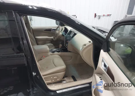 2014 Nissan Pathfinder Platinum z USA, uszkodzony, nr VIN 5N1AR2MMXEC671406